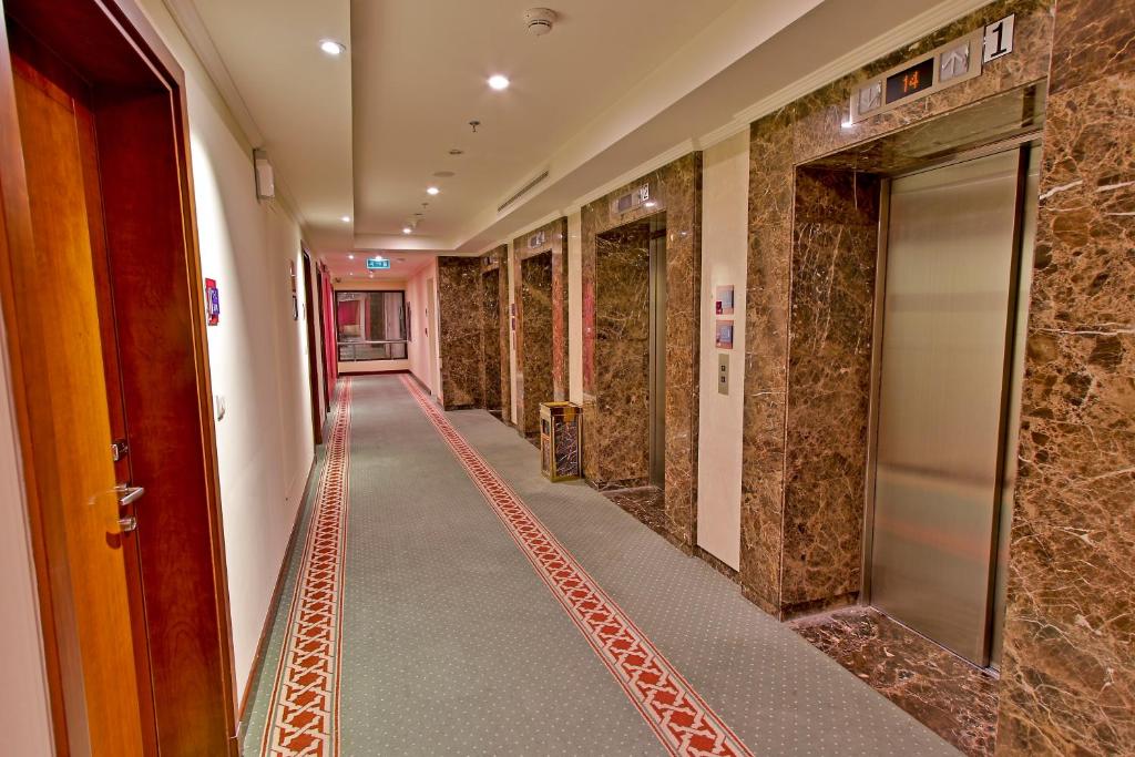 Fotografie z fotogalerie ubytování Makarem Al Bait Al Azizia Hotel v Mecce