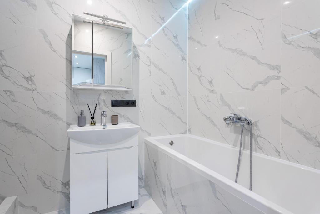 Низький поверх ЖК GREAT Residence Видові Апартаменти на Дніпро фото 3