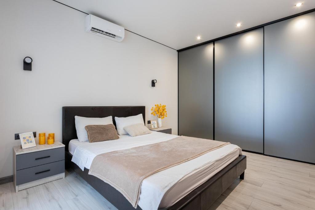 Низький поверх ЖК GREAT Residence Видові Апартаменти на Дніпро фото 7