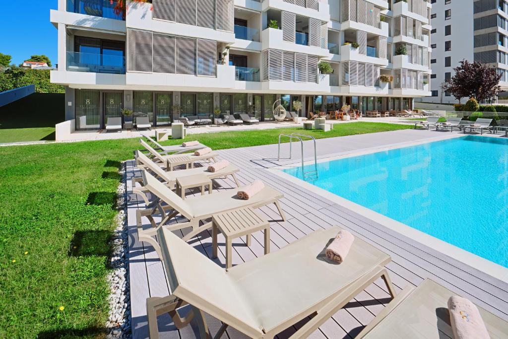BELETAGE RITUALS PREMIUM ROOM with private jacuzzi and pool -free parking ADULTS ONLY