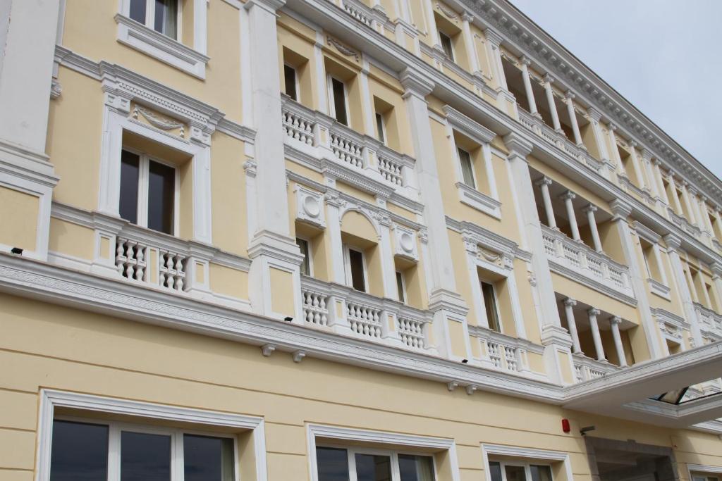 Budova, kde se hotel nachází
