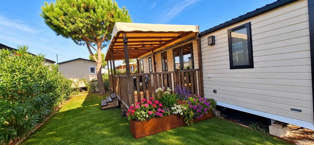 Mobilhome 8 Personnes 3ch - 2 SDB