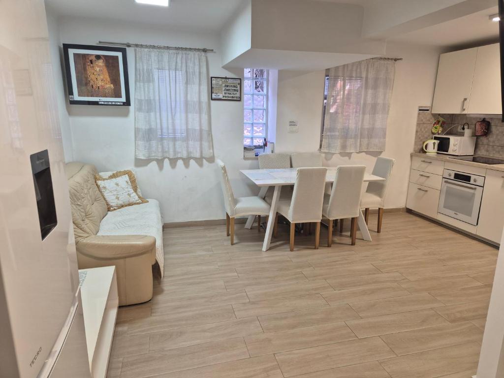 Apartman Maksimirska 89 Zagreb-63m2