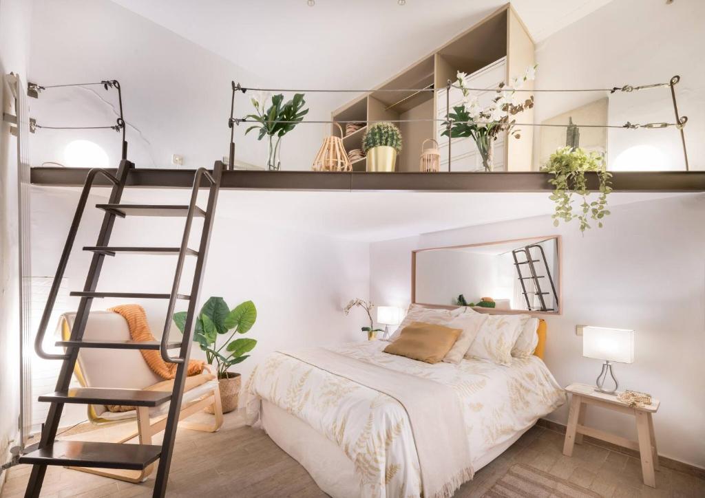 Stylish Loft at Madrid's Heart, Chueca