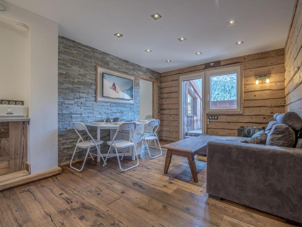 Appartement skis aux pieds, vue montagne - 4 pers.