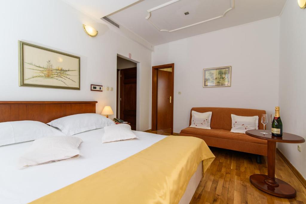 Heritage Hotel Vila Sikaa - Superior Room