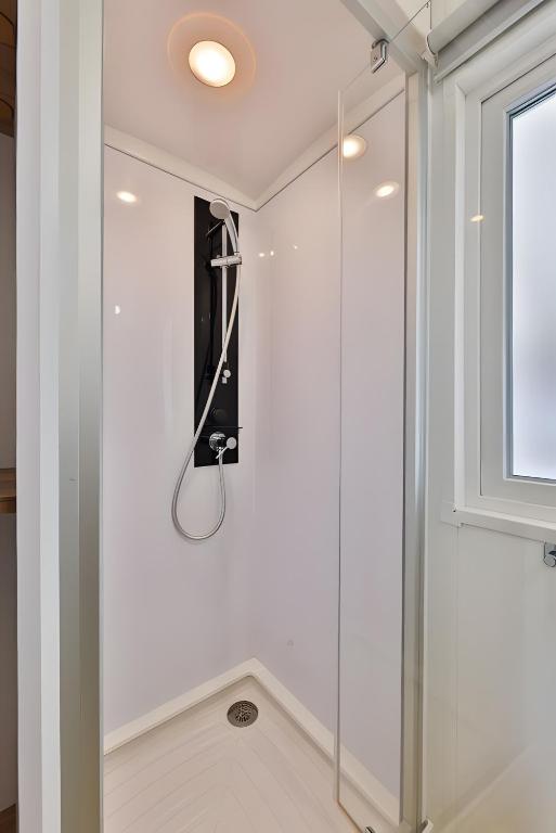 Mobil-home Luxe Climatisé 6 P 2 SdB – photo 13