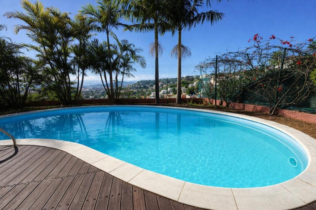 Private Atlantic View Pool Jacuzzi