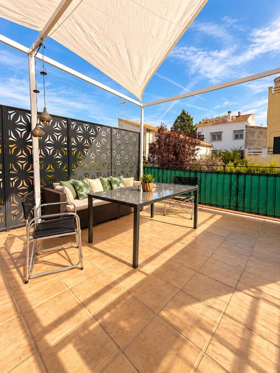 Amplio apartamento con terraza