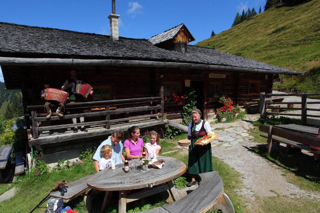 Hosté ubytování Hotel Kristall