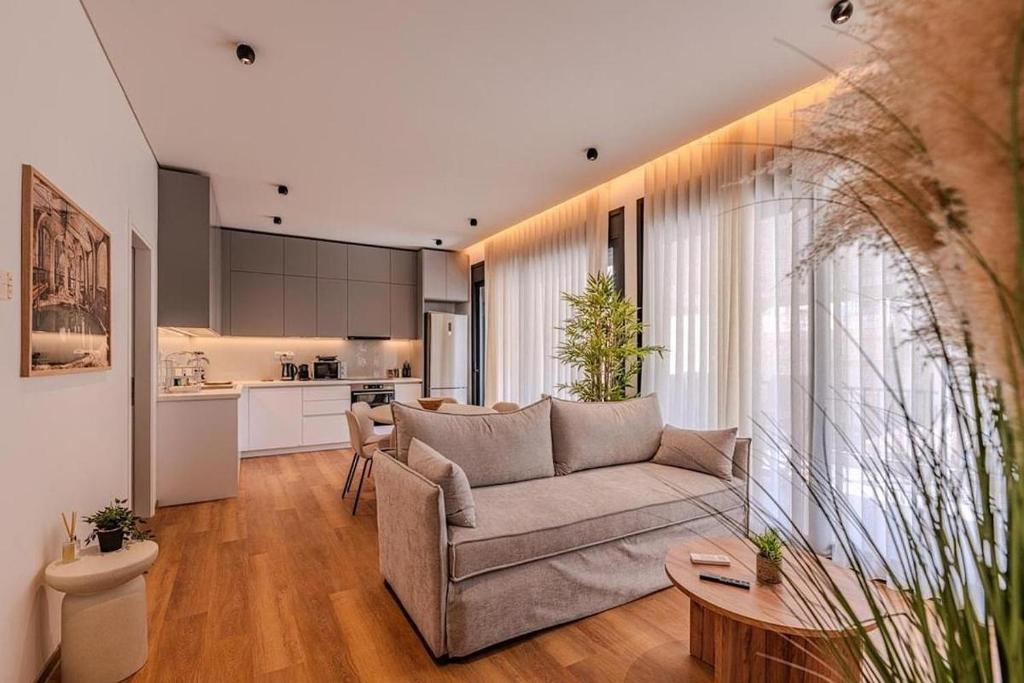 Modern Luxury Apartment in Neo Psychiko