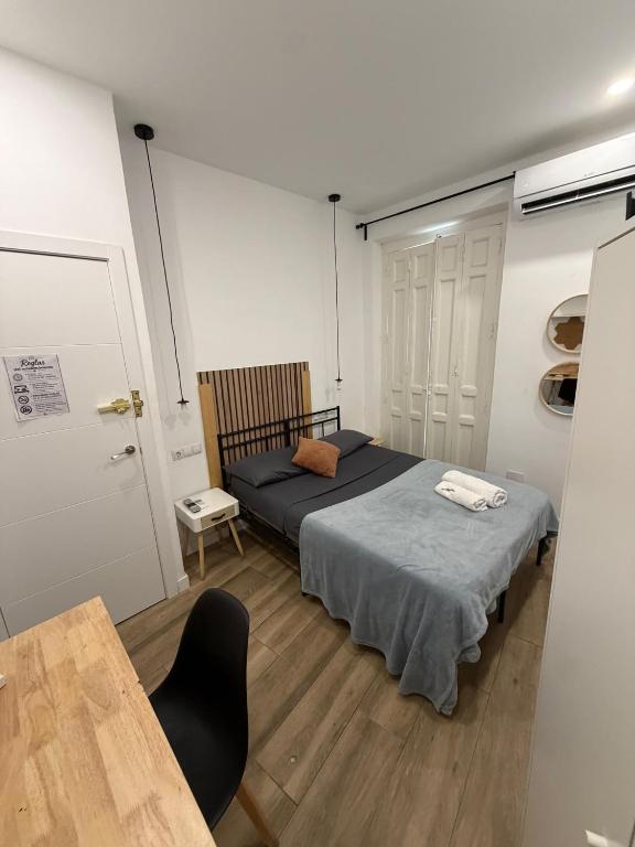 Hostal plaza mayor 24