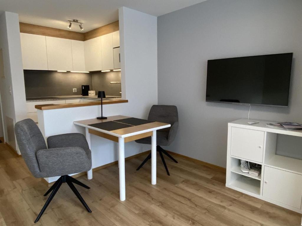 Apartment Haus Saturn Studio STUDIO by Interhome