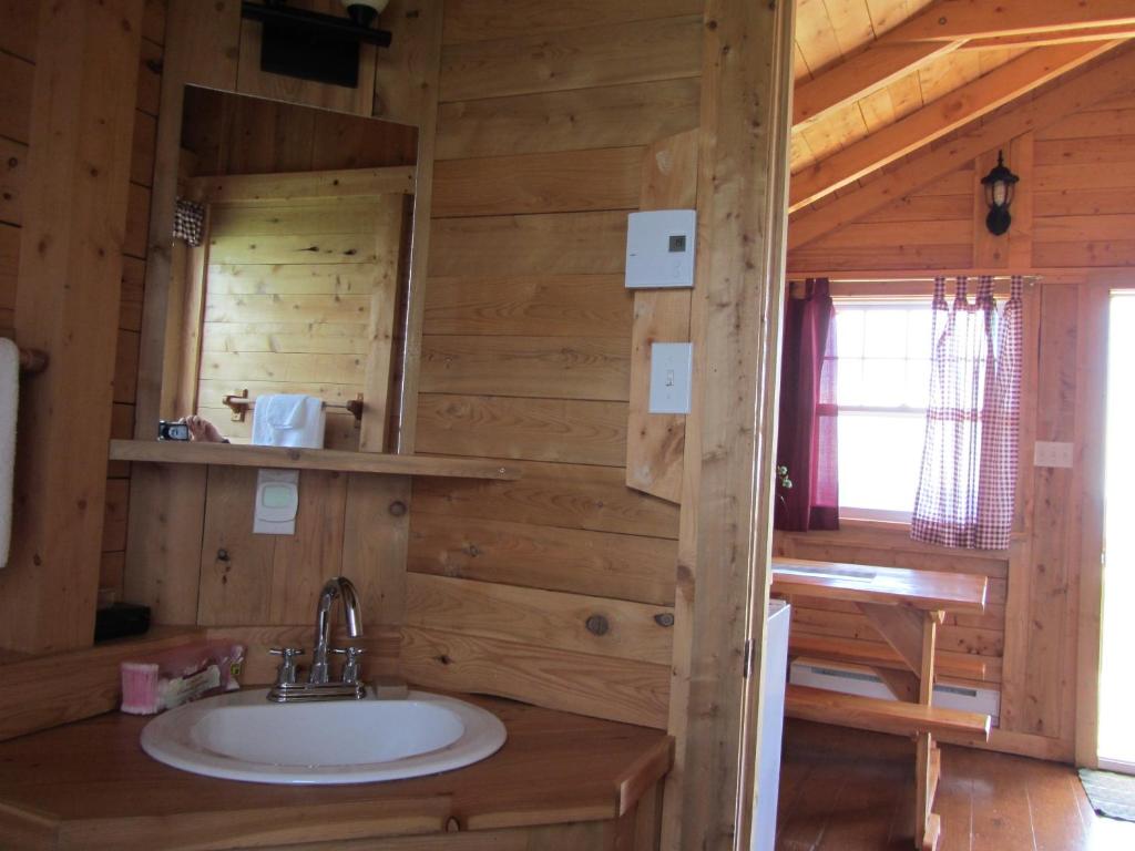 Koupelna v ubytování Chalets Nature Océan