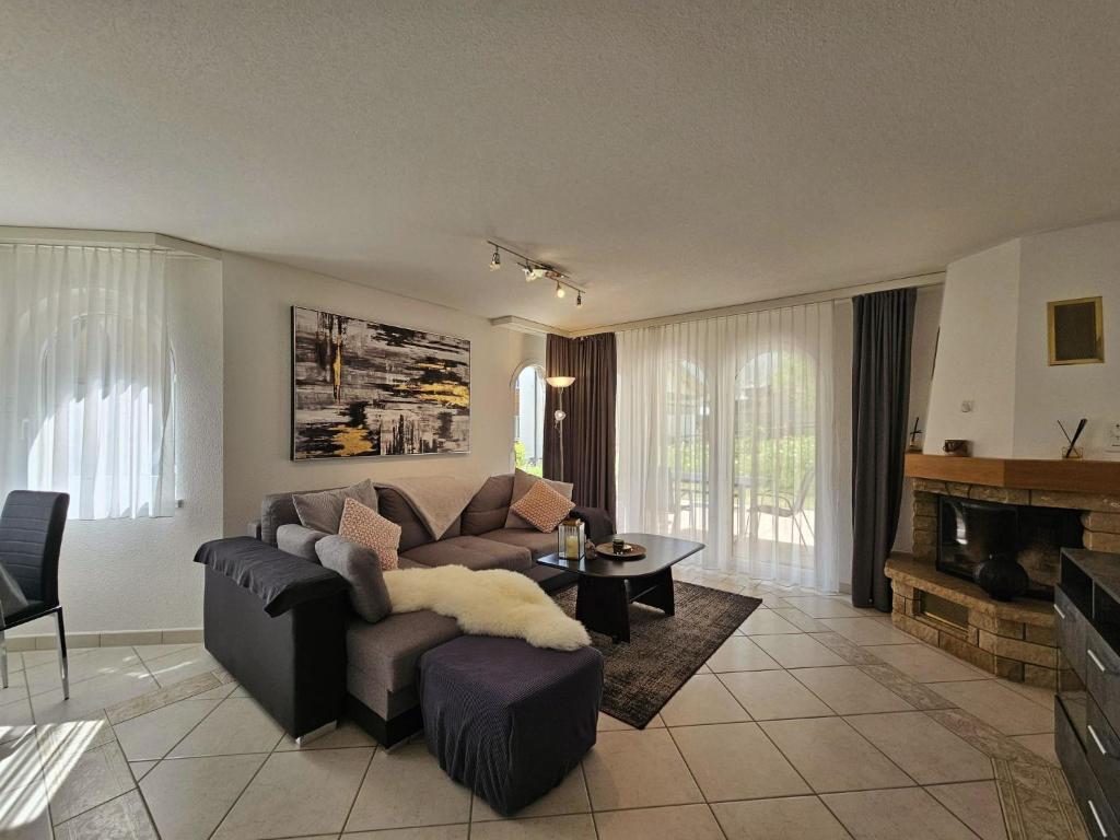 Apartment Chateau EG Appartement-Fewo Appartement-Fewo by Interhome
