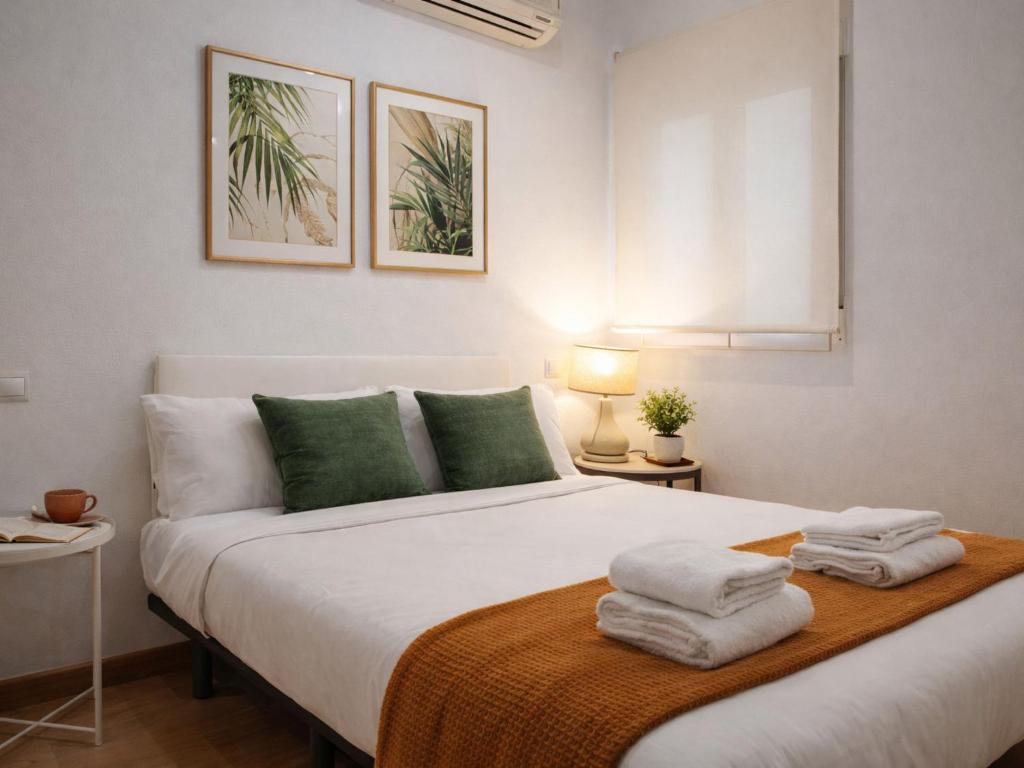Apartment Gran Vía I by Interhome