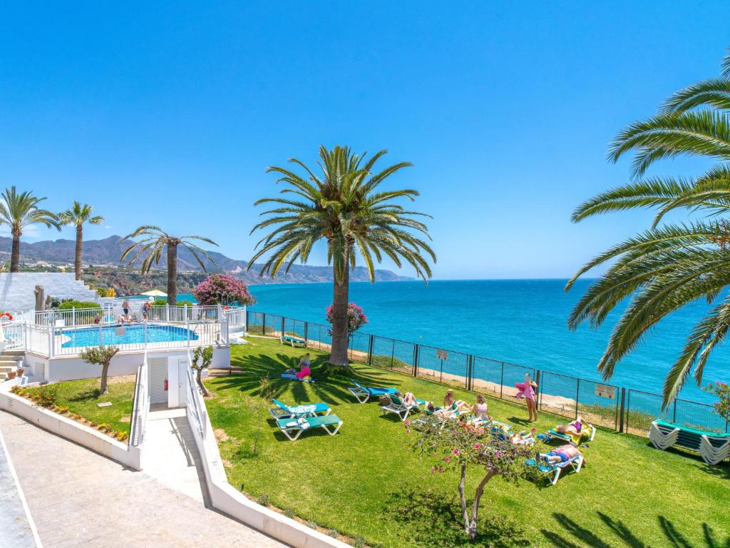 Apartment Tuhillo E1 Luxury Seaview by Casasol by Interhome
