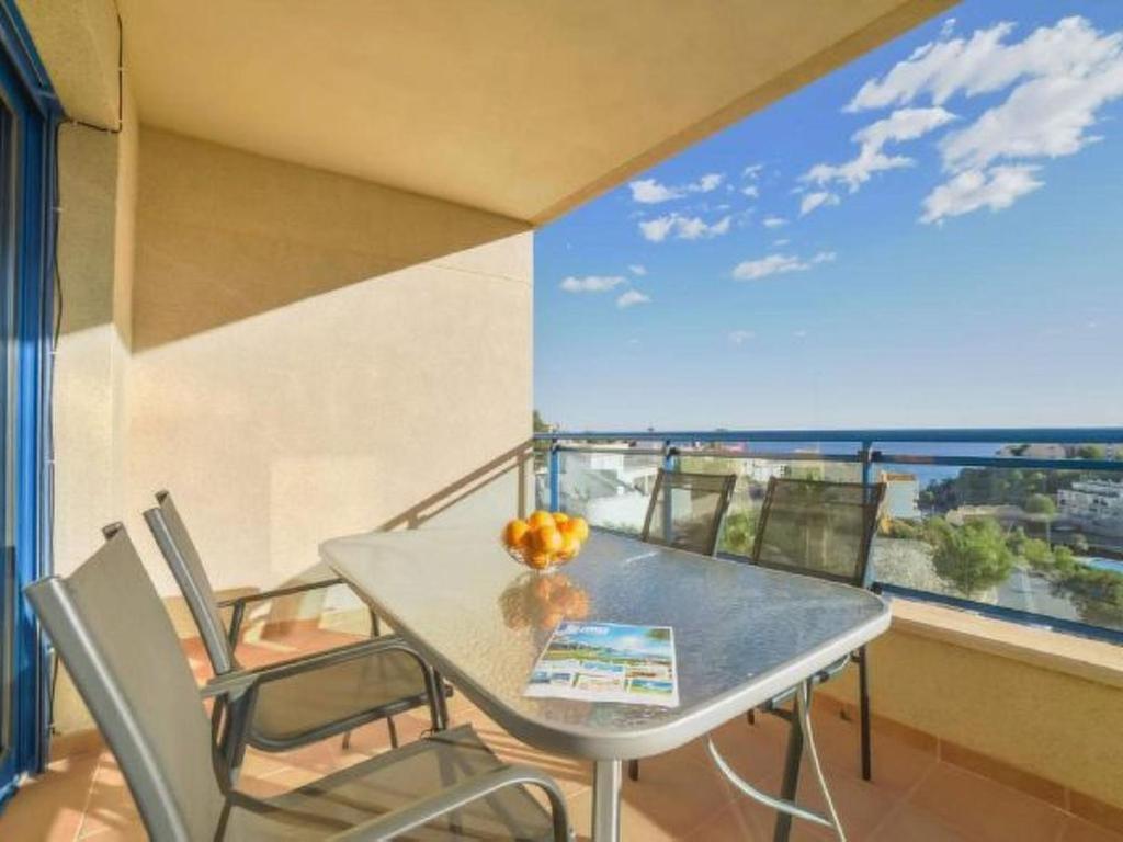 Apartment Apartment Cuellar 1 - PlusHolidays by Interhome
