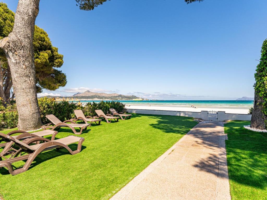 Villa Villa Garballons 9 Alcudia - Sea Front by Priority by Interhome