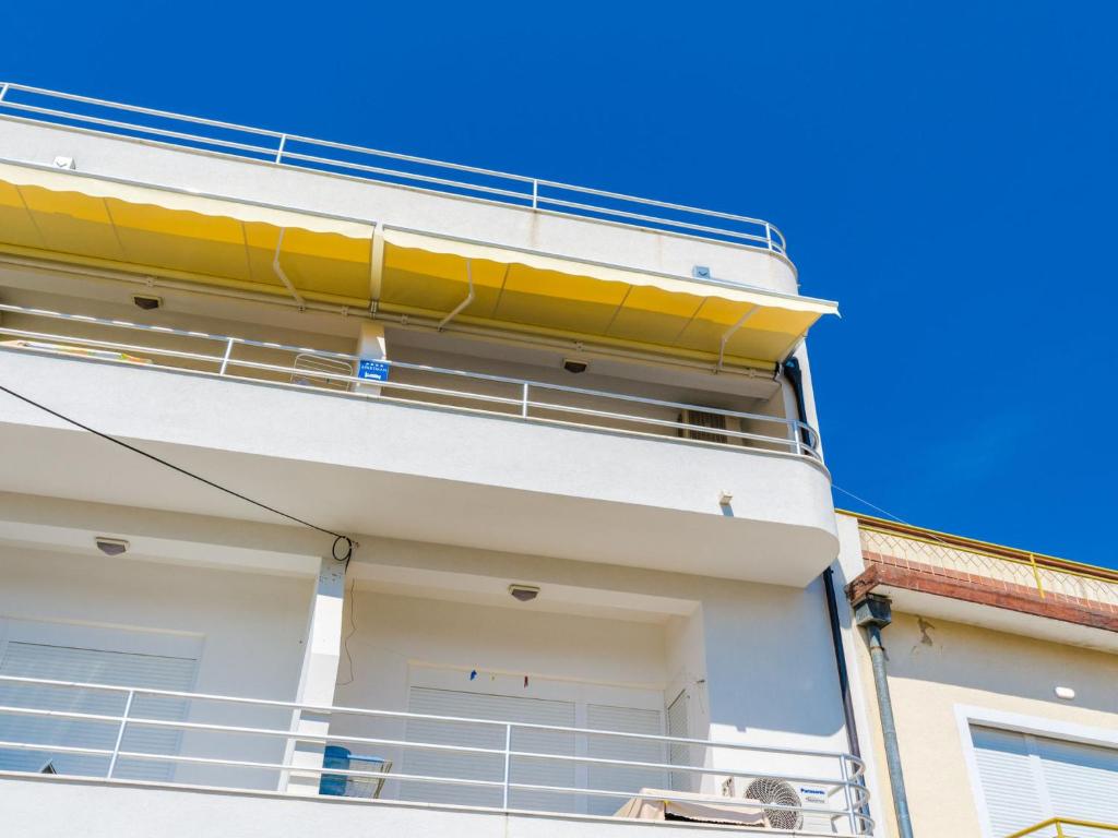 Apartment ILICEVIC Kralja Zvonimira - HR-10019-01 by Interhome
