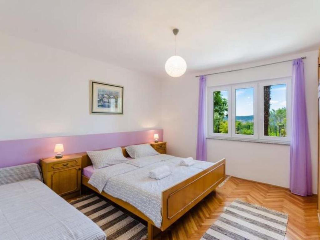 Apartment RAJNOVIC - HR-07018-01 by Interhome