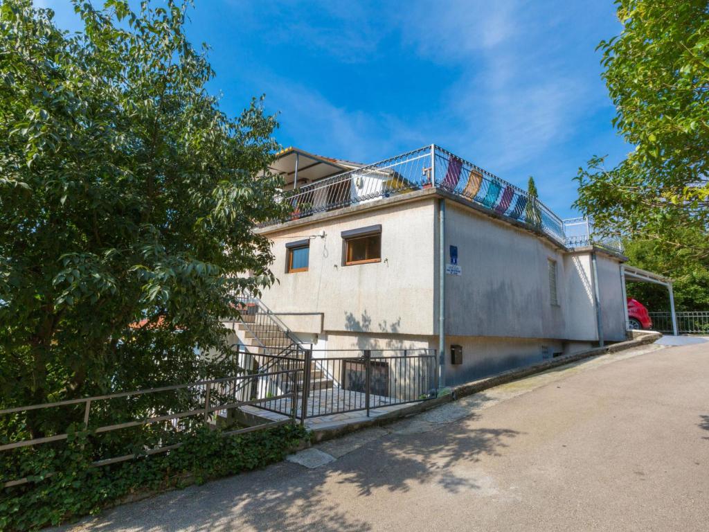 Apartment JASMINKA LONCARIC 2 - HR-08891-02 by Interhome