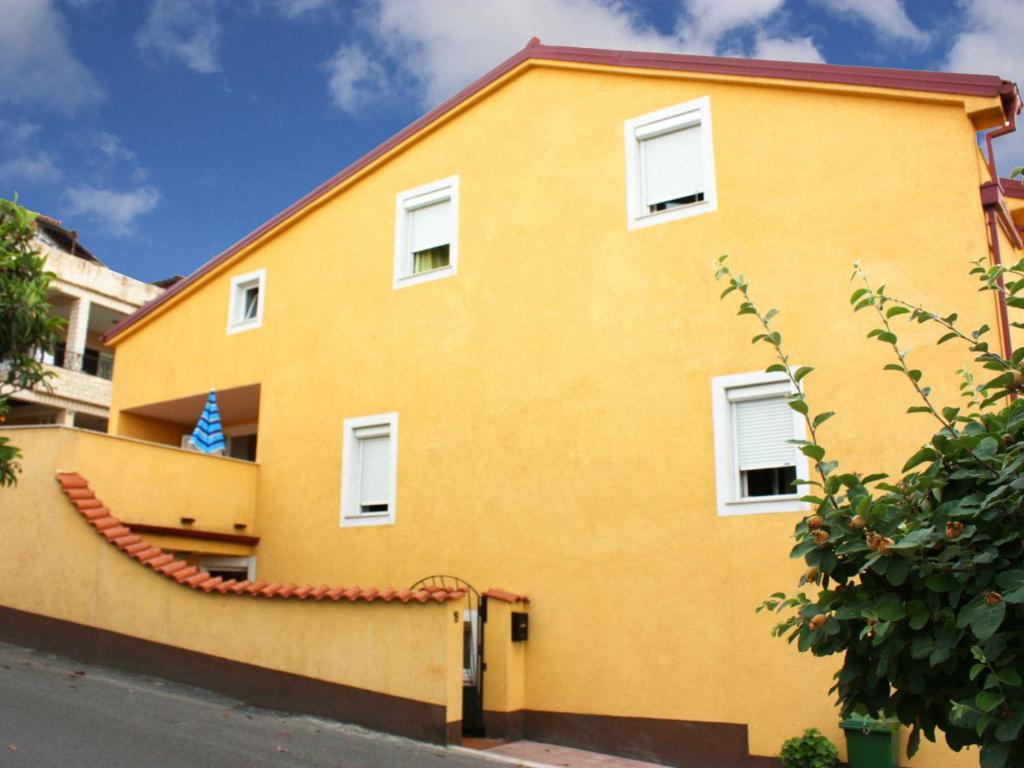Apartment DIANA 2 - HR-02281-02 by Interhome