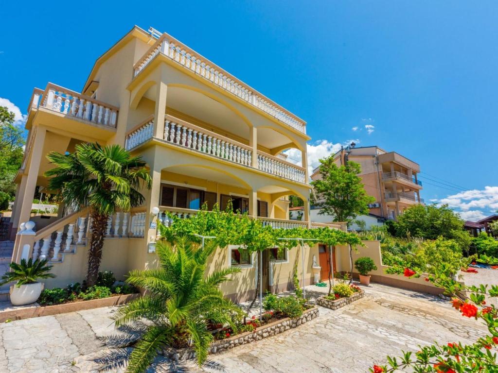 Apartment PAVICA 2 - HR-02417-02 by Interhome