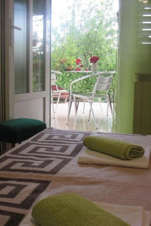 Apartment MILETIC prizemlje 1 - HR-10011-04 by Interhome
