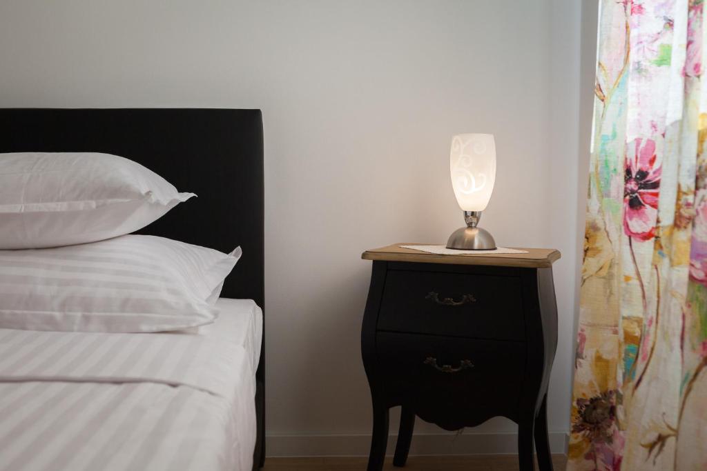 Bepo Apartment with Balcony - FREE PARKING - 16