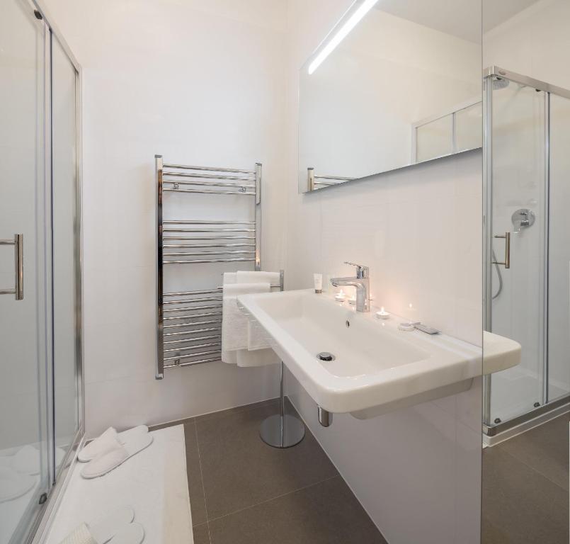 Koupelna v ubytování Bepo Luxury Apartments - FREE PARKING