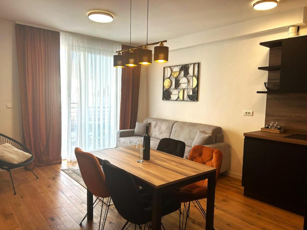 Apartment Apartment Gold Shine by Interhome