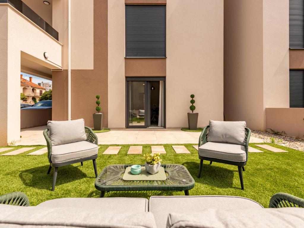 Apartment Apartment Aura Zadar by Interhome
