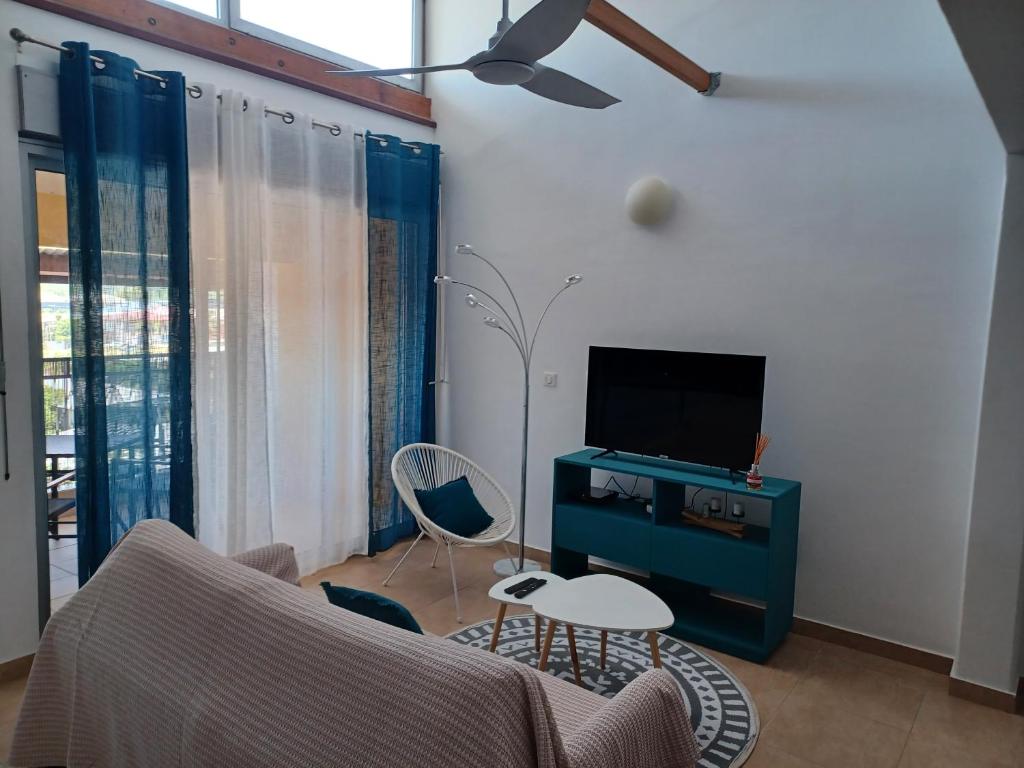 NANA COCOONING- C42- Vue Panoramique - Appartement Cosy et Lumineux- Cuisine équipée- CLIM-NETFLIX-Parking public gratuit-Garage privé payant - 