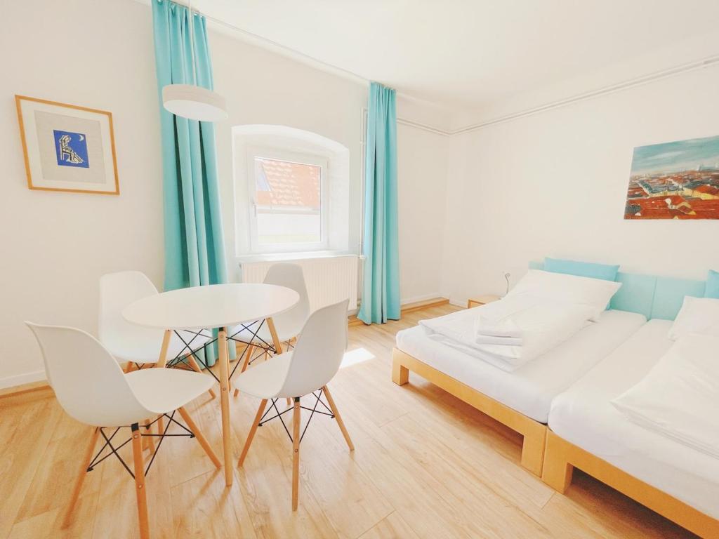 NOOR Bright Studio Balcony Parking OptionNOOR Bright Studio Balcony Parking Option
