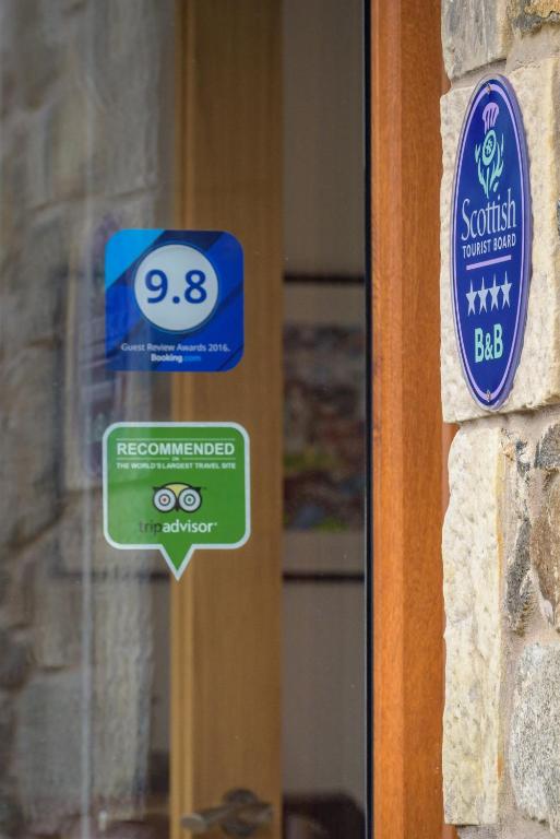 Certifikát, hodnocení, plakát nebo jiný dokument vystavený v ubytování Tarskavaig B&B