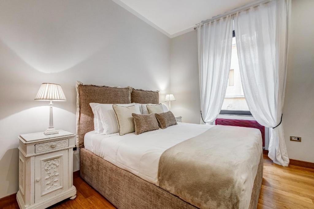 Castel st angelo apartment by Rome dream home