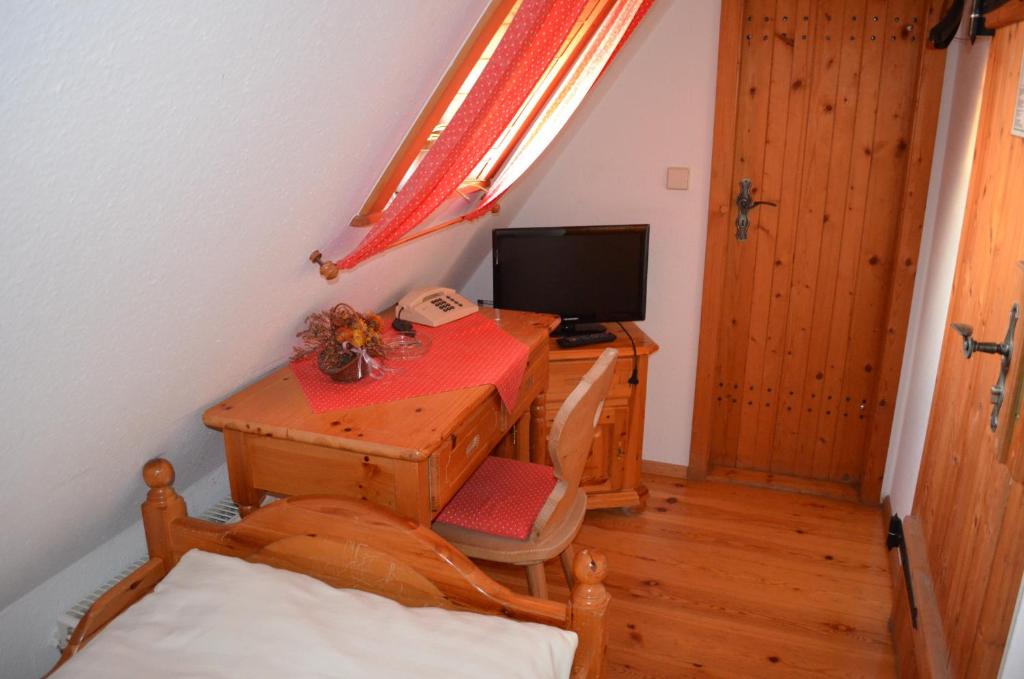 zum Frongut - Small Single Room