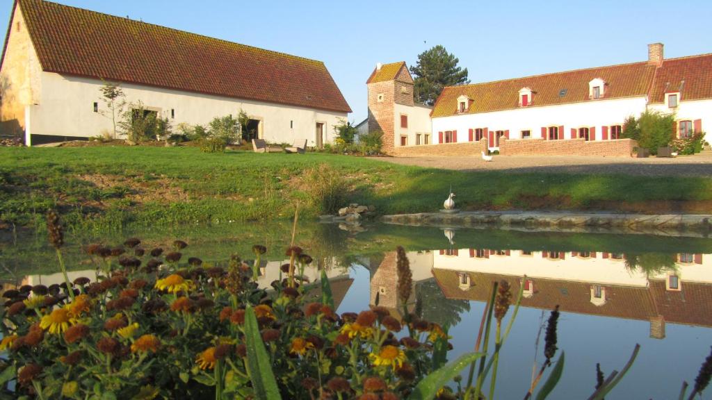 Výhled na řeku, která protéká v blízkosti bed and breakfast