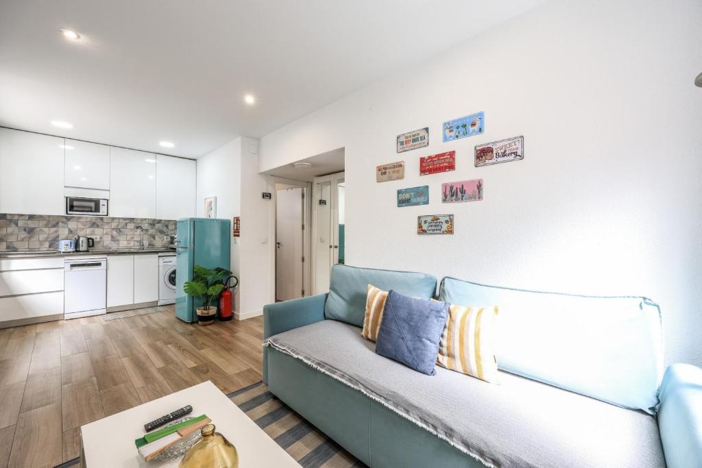 Modern Apartment Near the Royal Palace