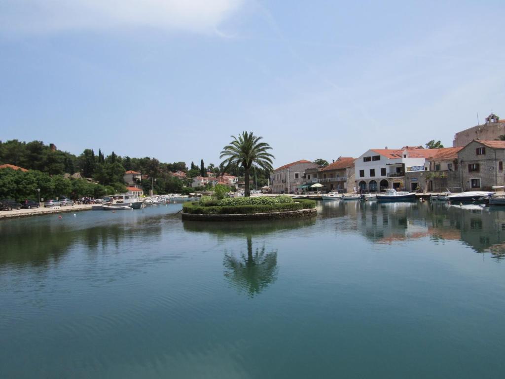 Fotografia z galérie ubytovania Studio Apartment Near the Beach v destinácii Vrboska
