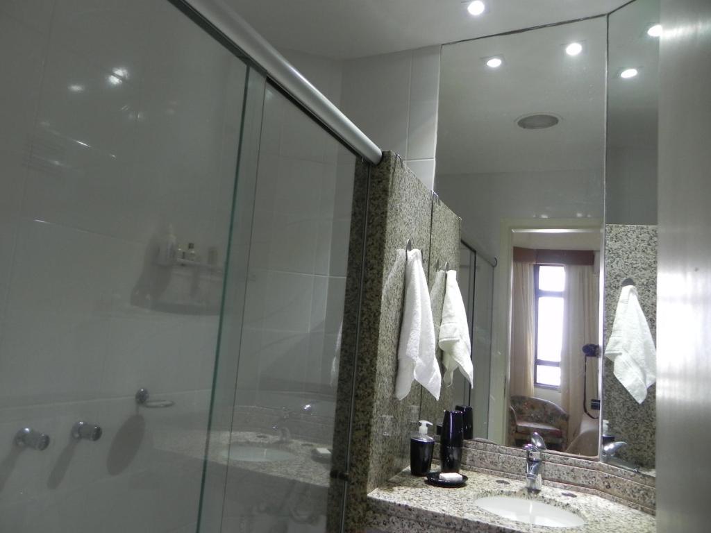  FLAT COMPLETO - FRENTE AO MAR