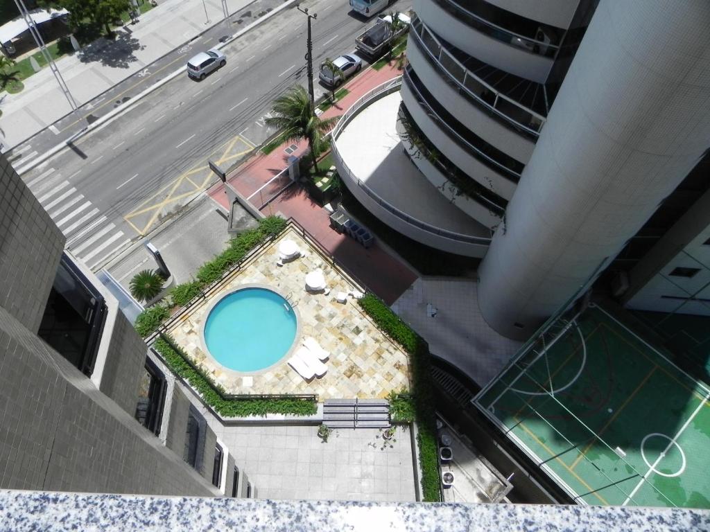  FLAT COMPLETO - FRENTE AO MAR