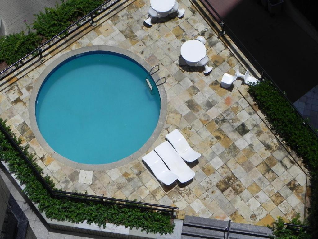  FLAT COMPLETO - FRENTE AO MAR
