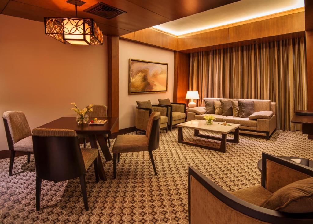 Posezení v ubytování Ayla Grand Hotel