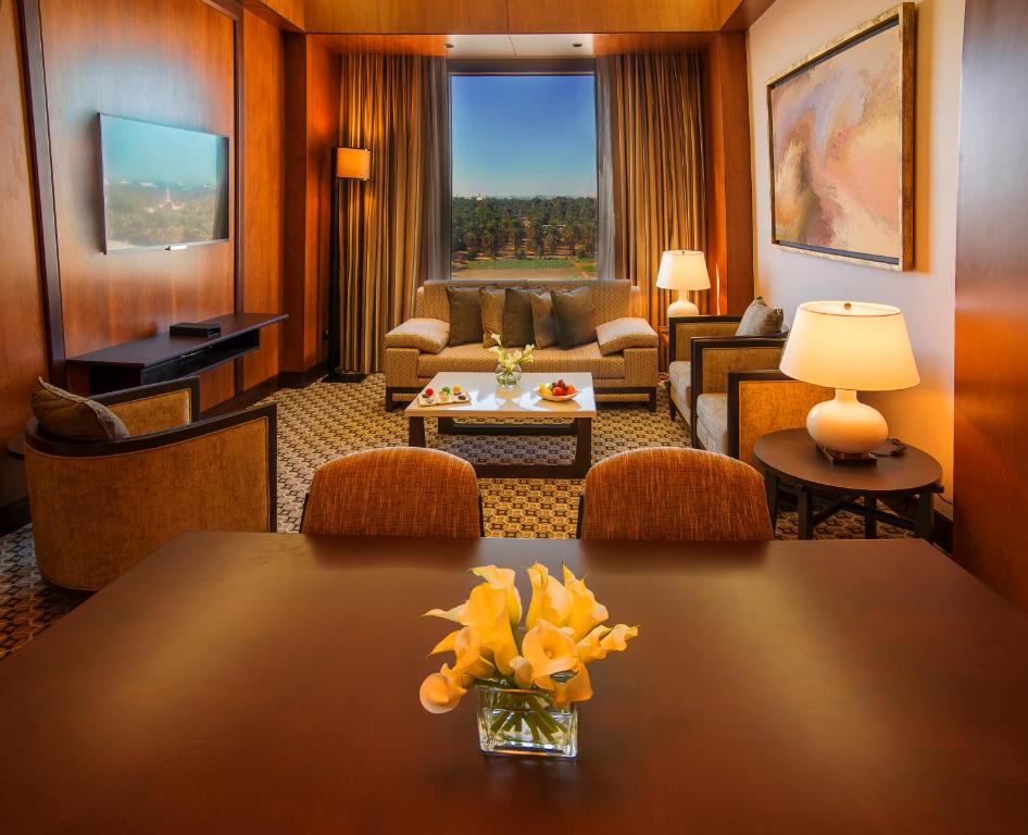 Posezení v ubytování Ayla Grand Hotel