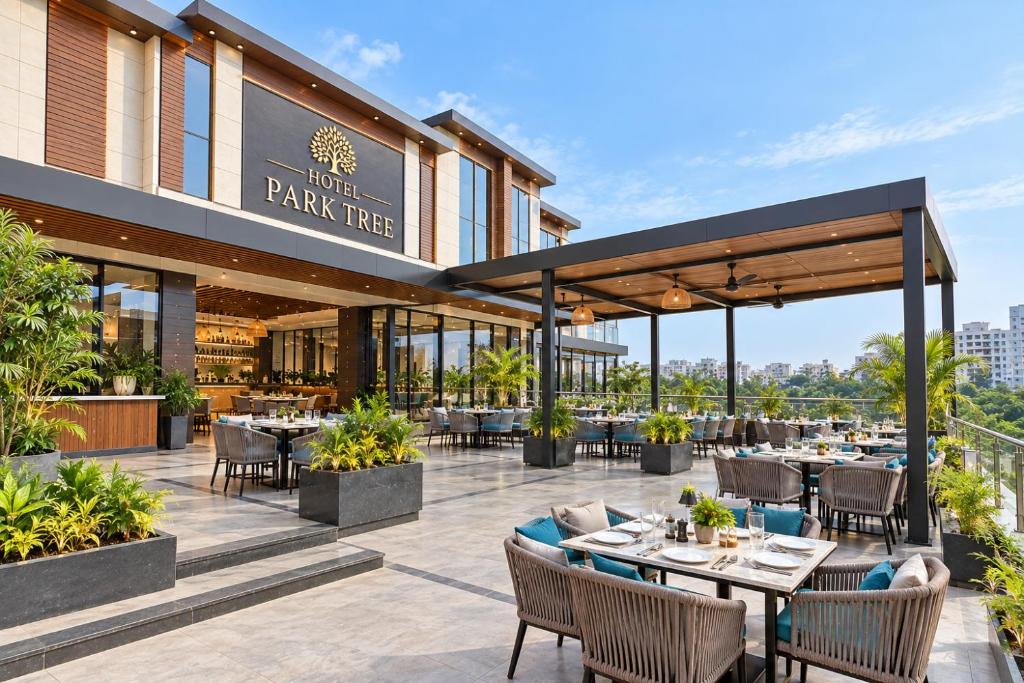 امکانات Hotel The Park Tree Near International Airport Delhi - تصویر ۴