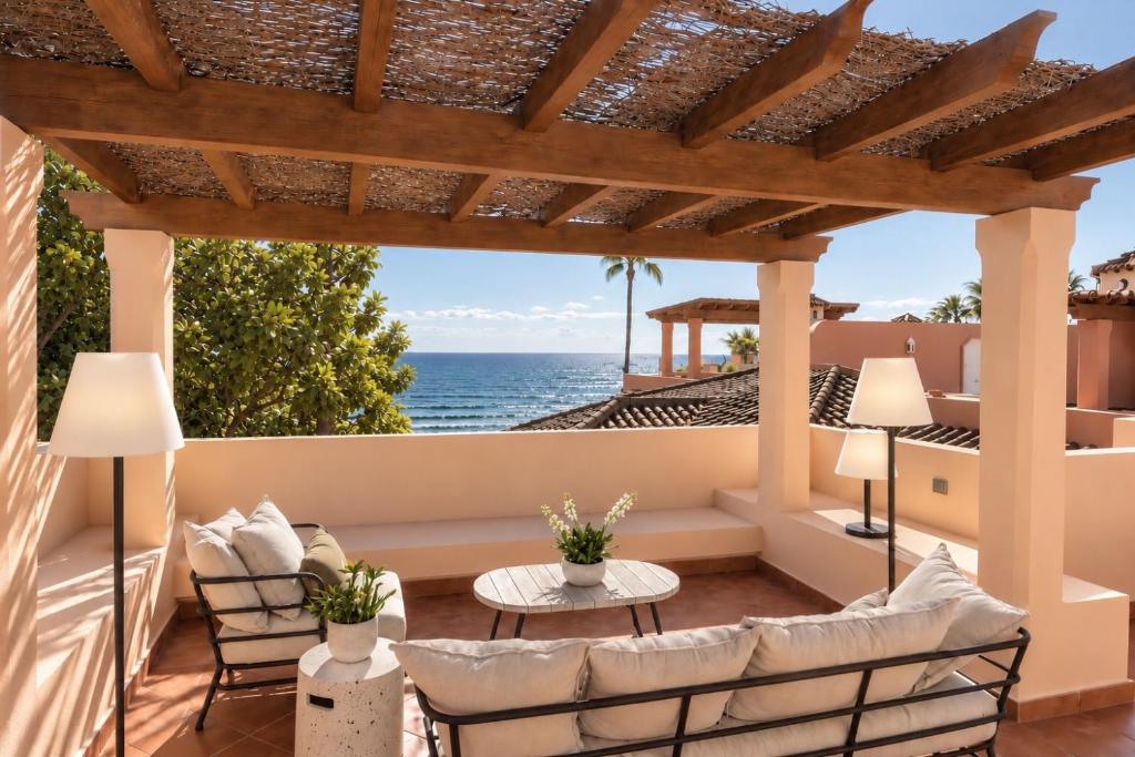Costa del Sol Frontline Sea view penthouse