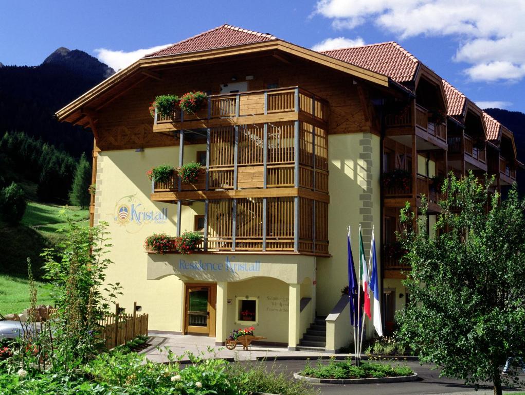 Budova, kde se aparthotel nachází