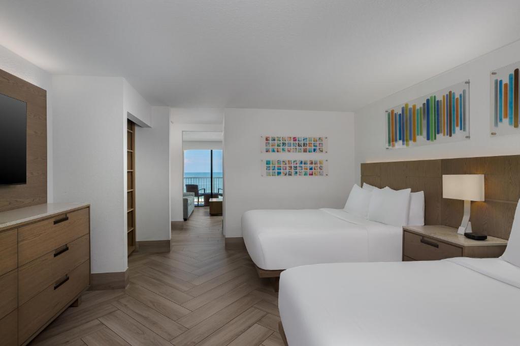 Sirata Beach Resort - 